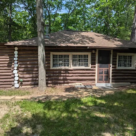 New! The Hideout - Cute And Quiet Rustic Cabin!